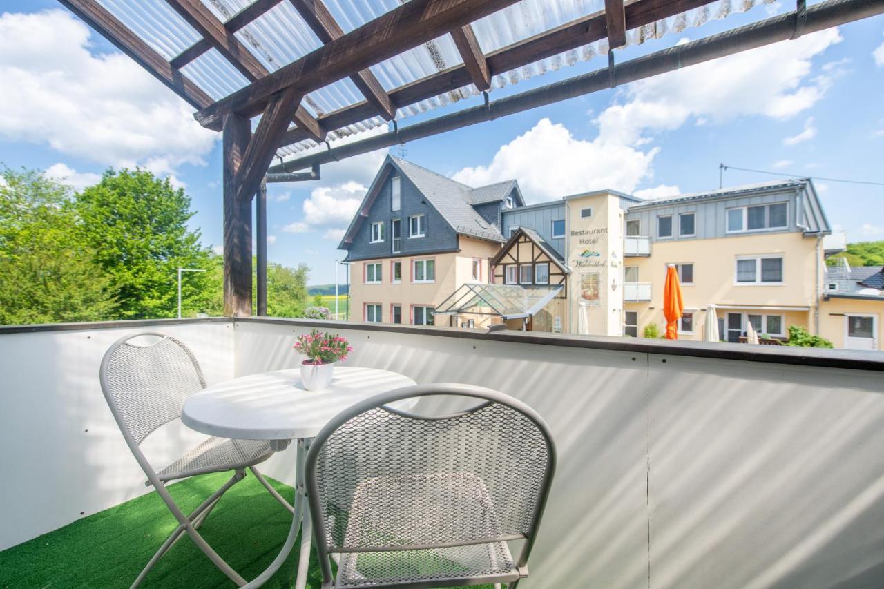 Waldesblick, Hotel-Restaurant Lahr  Екстериор снимка