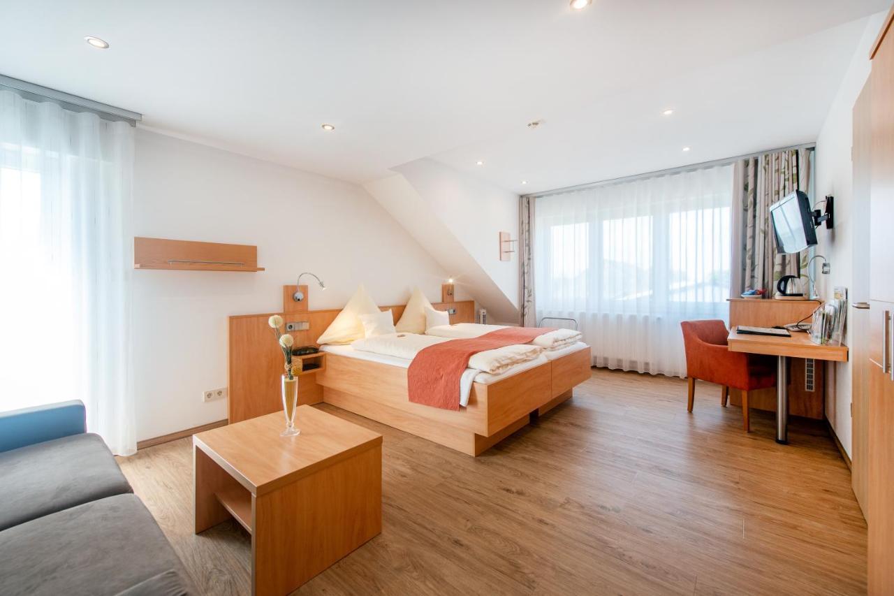 Waldesblick, Hotel-Restaurant Lahr  Екстериор снимка