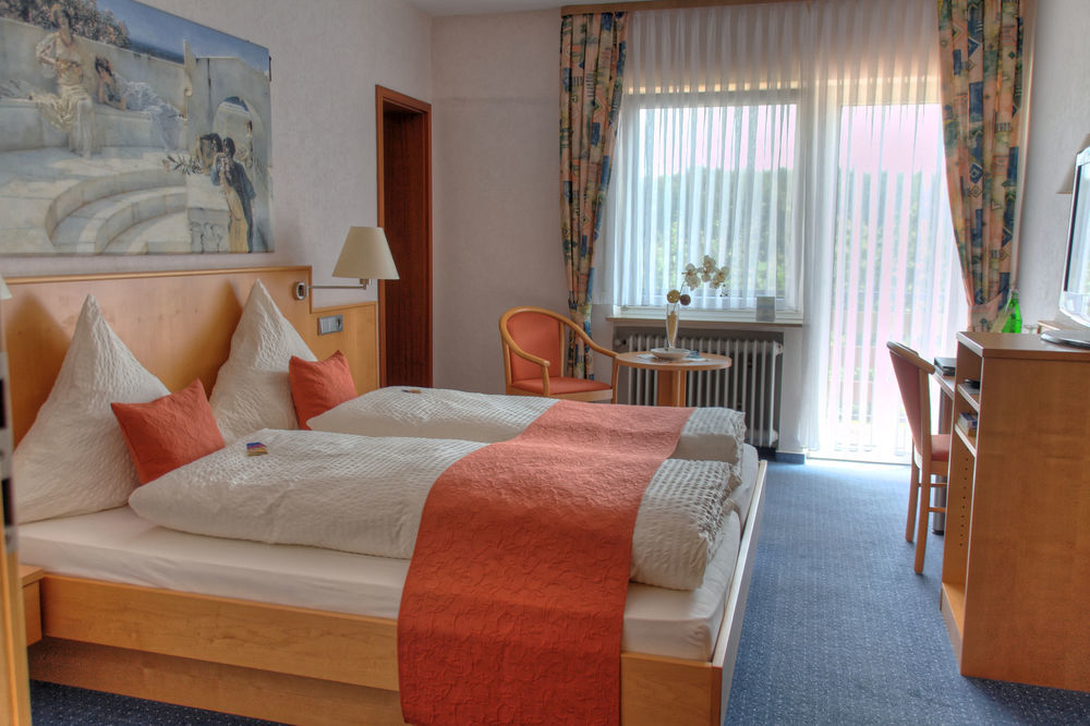 Waldesblick, Hotel-Restaurant Lahr  Екстериор снимка
